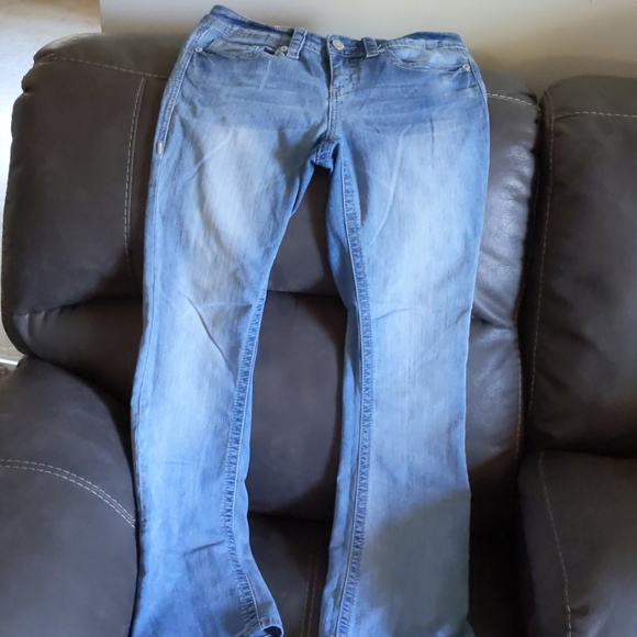 Seven7 - Picture 2 of 6